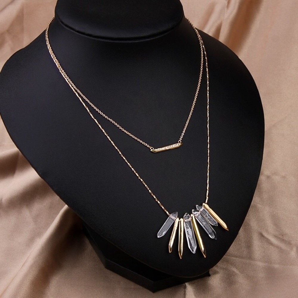 Stella & Dot Rebel Cluster Necklace